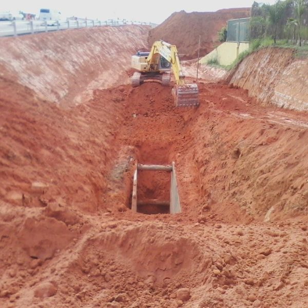 MANUTENÇÃO INTERCEPTORES  CÓRREGO DO ONÇA – BELO HORIZONTE/MG